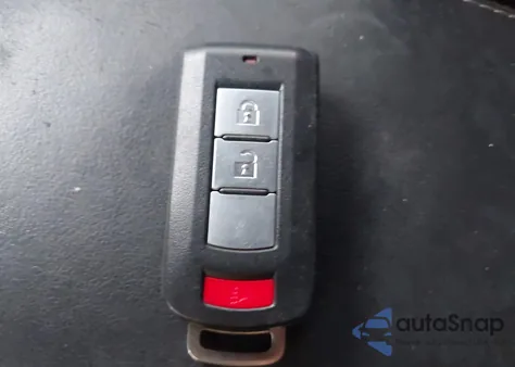 2020 Mitsubishi Outlander Se 2.4 from USA, damaged, VIN JA4AD3A37LZ016077